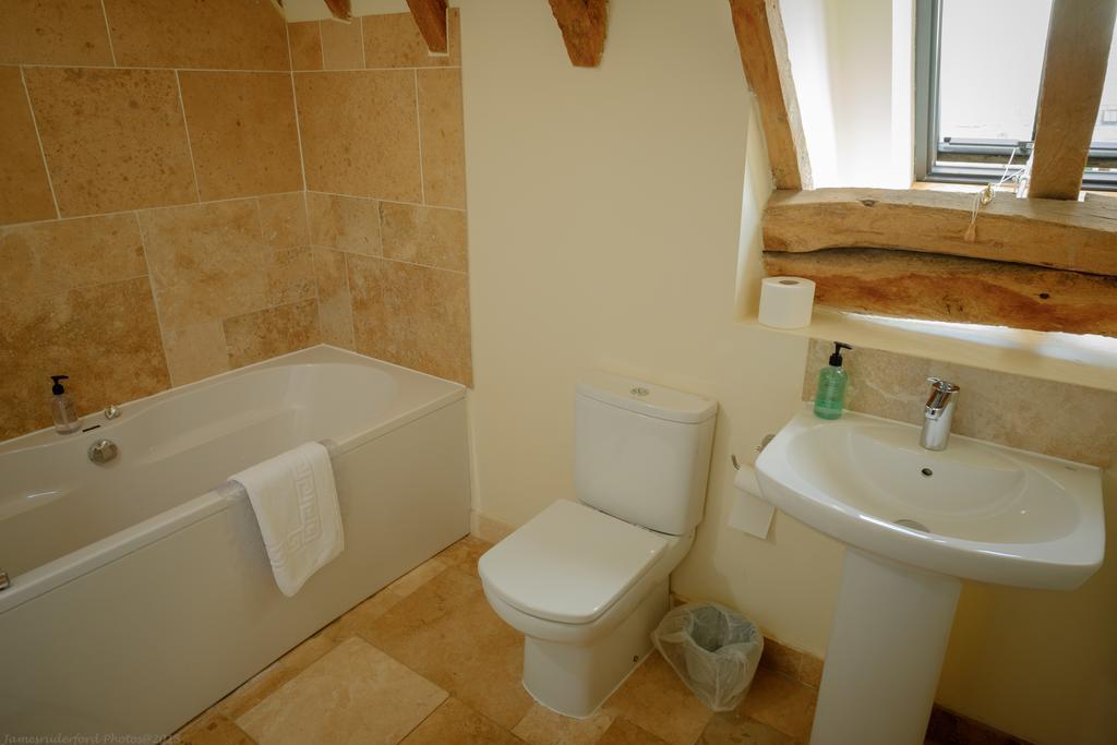 Sabine Barn Bed & Breakfast Eynsham Room photo