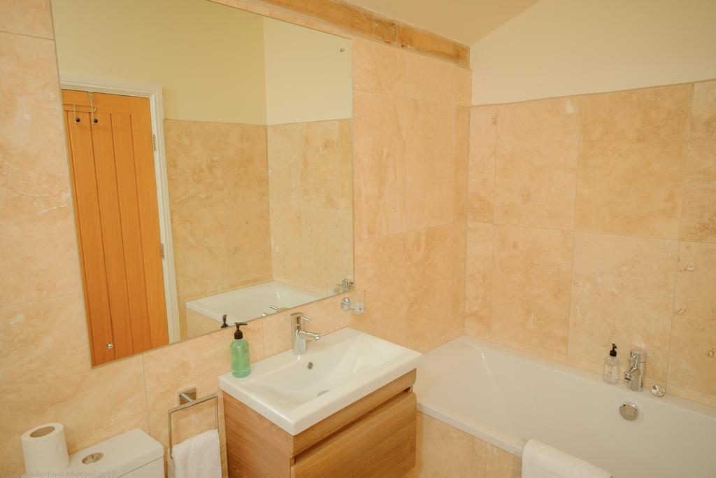 Sabine Barn Bed & Breakfast Eynsham Room photo